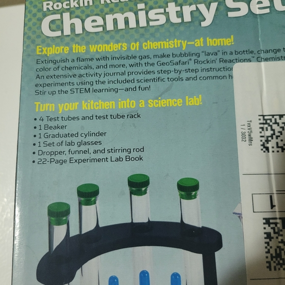 Educational Insights Geosafari Rockin' Reactions Chemistry Set NIB - Picture 5 of 6